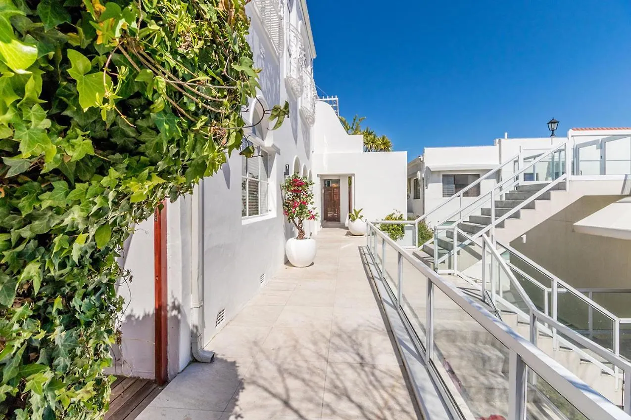 Clifton Yolo Spaces - Clifton Sea View Apartments Cape Town South Africa
