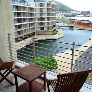  Apartment 312 Harbour Bridge